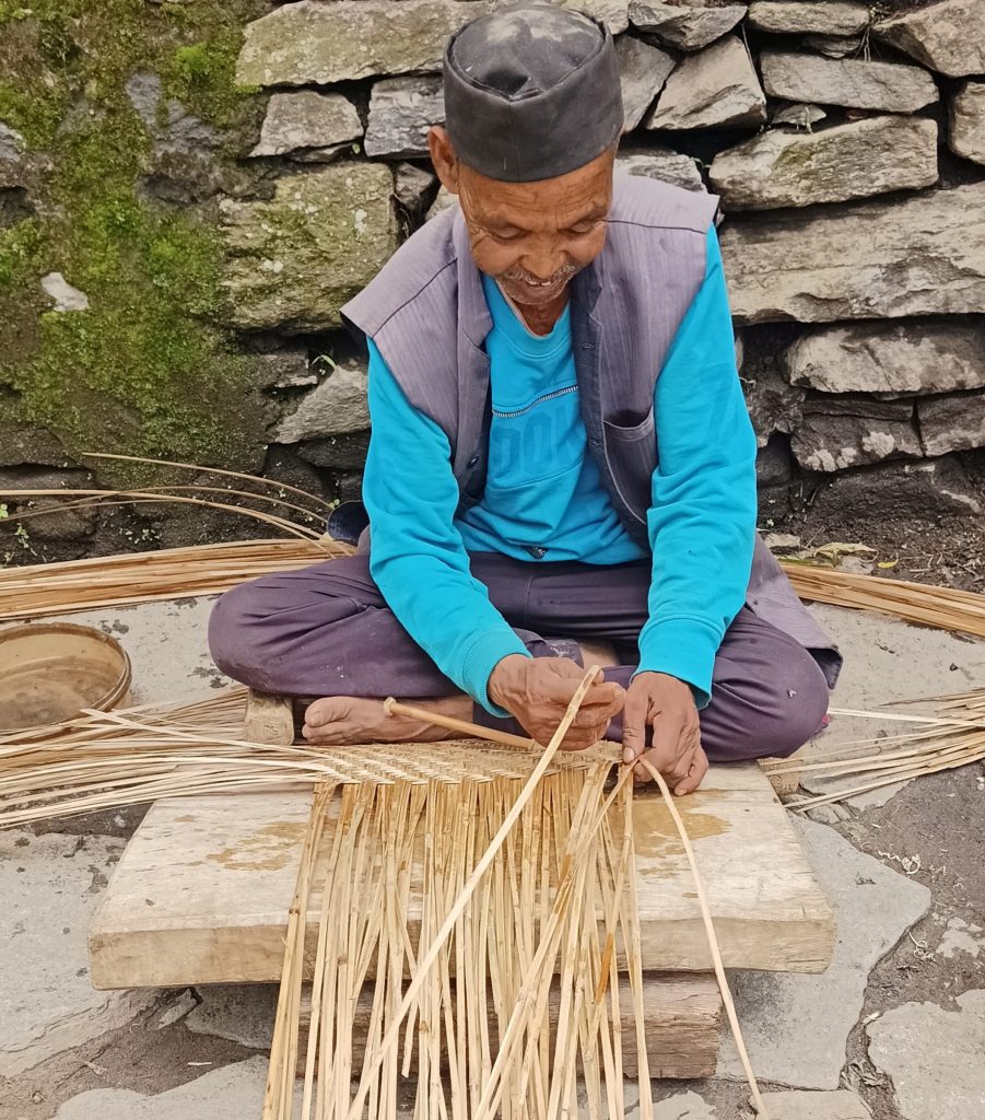 Making a supa (traditional basket) from ringal in Namik. Photo: Suresh